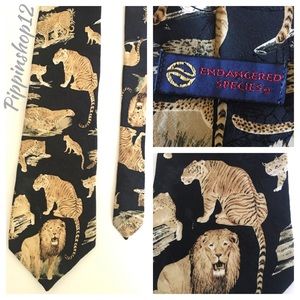 Endangered Species Silk Men’s Tie Big Cats EUC